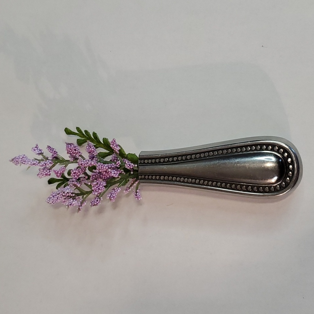Refrigerator bud vase handcrafted from vintage silverware - Picture 2 of 9